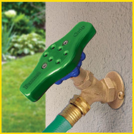 faucet-grip-easy-turning-outdoor-faucets-3-steps2